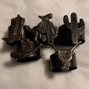 Western-Themed Metal Napkin Rings Set